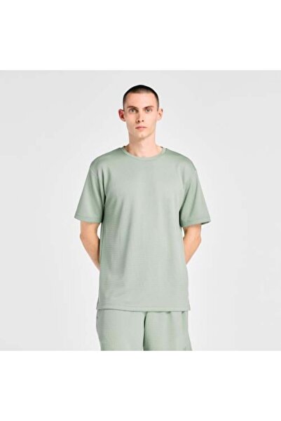 New Balance Men's Lifestyle T-shirt from _ MT6100FRAAR