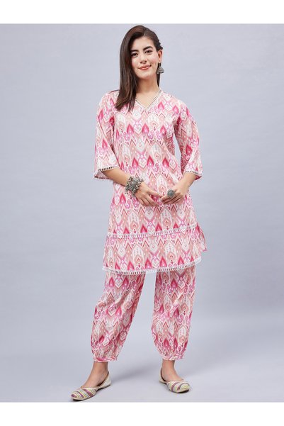 WineRed By Styli Pink Printed Tunic and Cuffed Pants Co-ord Set
