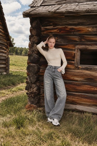 Levidor Distressed Detailed Jean Trousers Gray