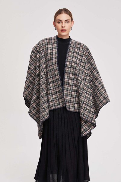 Livia Plaid Checkered Poncho