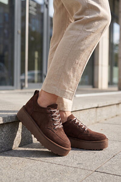 AYAKMOD Brown Suede Lace-Up Thick Comfortable Soft Sole Women's Casual Shoes ...
