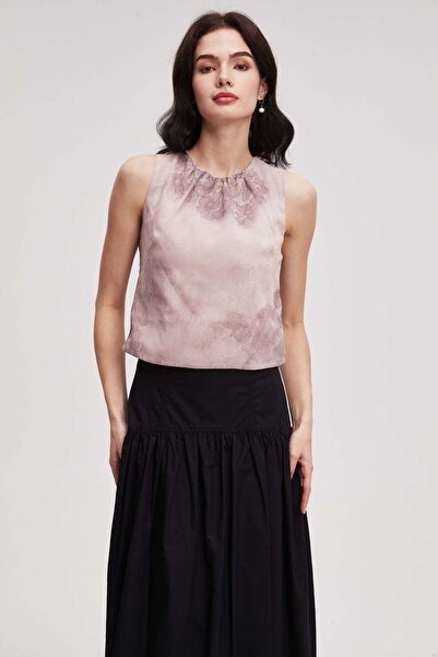 menta Sleeveless Solid Blouse