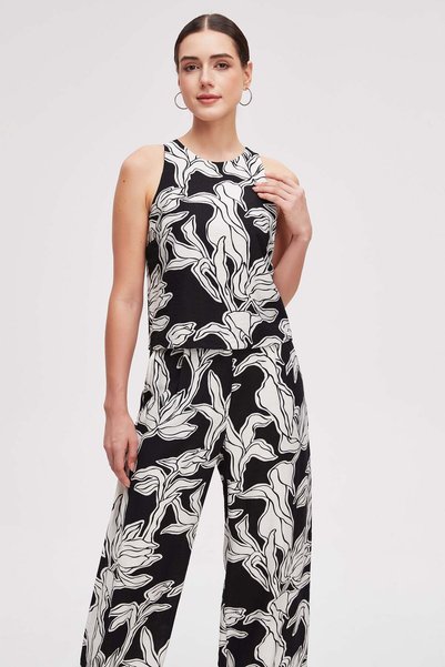 menta Print Sleeveless Top