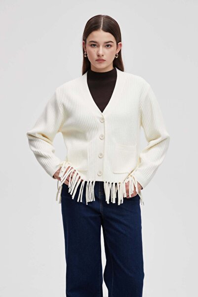 menta Solid Short Cardigan with Long Sleeves, Pockets, and Buttons