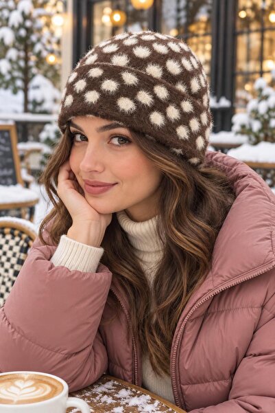 Wearflawless Beretă pliată cu model cu buline și barbă moale pentru femei, be...
