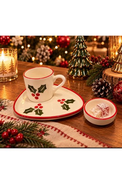 Nilove Concept Gift Christmas Themed Ceramic Coffee Cup & Presentation Plate ...
