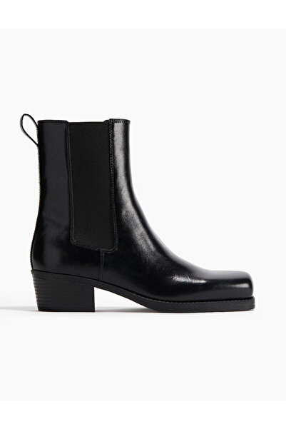 Evendi Botine, negru