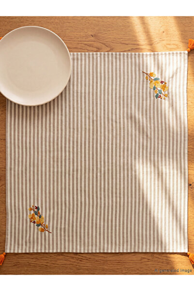 LC Waikiki I Striped Embroidered Tassel Tablecloth 90X90 cm from Freezen Store