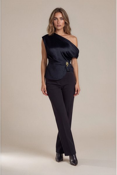 Spazio Tek Omuz Drape Aksesuar Detaylı Bluz SİYAH