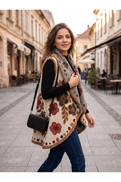 Generic Brand Vesta dama lunga bej maro oversize cu lana