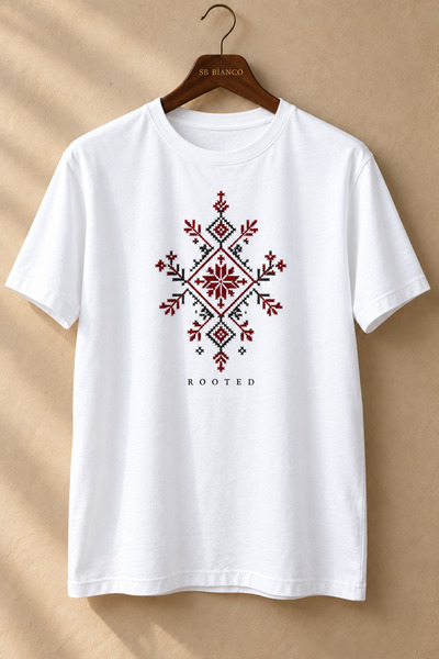 SB BİANCO Tricou premium unisex supradimensionat, imprimat, cu aspect de broderie cu motive etnice.