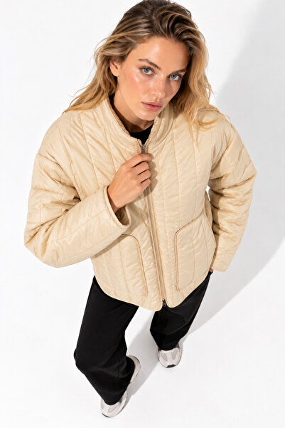 WILD BEE Women's Beige Quilted Foldable Oversize Slim Coat