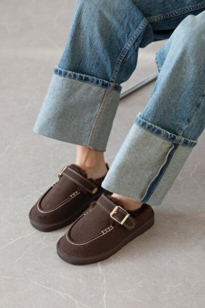 STRASWANS Savoy Women's Fur Detailed Slippers Brown