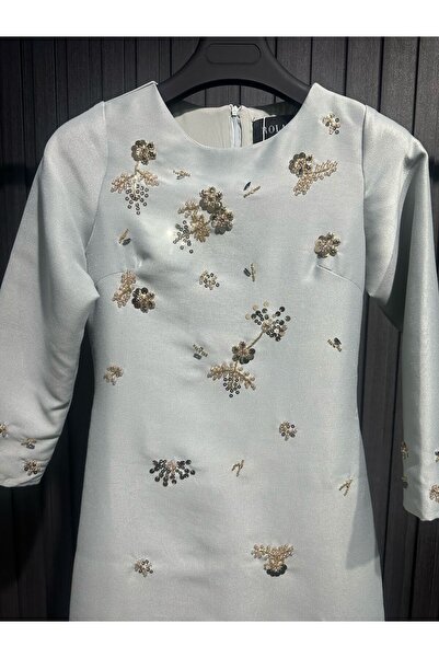 SELSAL Elegant Embroidered Dress – Light Gray