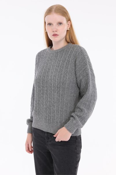 Trist Star Gray Women's Textured Knitted Crew Neck Sweater Trist-G-6168