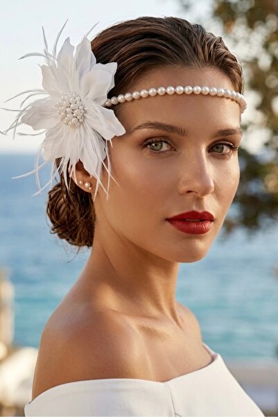 LIVOSH Flowered Hair Accessory with Bibles, Special Day Accessory