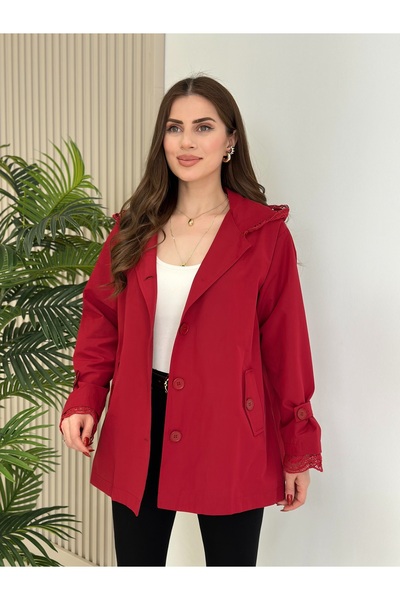 Hazel Butik Kadın Yaka ve Kolu Güpür Detaylı Düğmeli Mevsimlik Kırmızı Trençk...