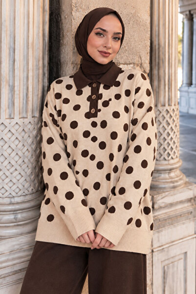 Tesettür Dünyası Geknöpfter Polka-Dot-Pullover TSD260318 Beige