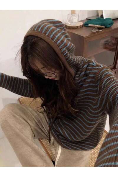 Sheya Sweater, brown