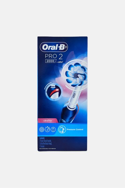 Oral-B Pro 2000 Electric Rechargeable Toothbrush, Blue