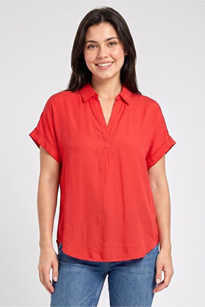 Philosophy Women Stand Collar Short Sleeve Solid T-Shirt, Red