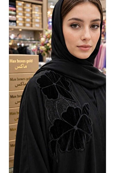 Maxx طقم عبايه +طرحه نصف القمر