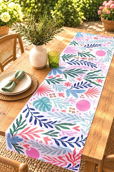 EVPANYA Sleeping Leopard Patterned Runner / Tablecloth / Placemat