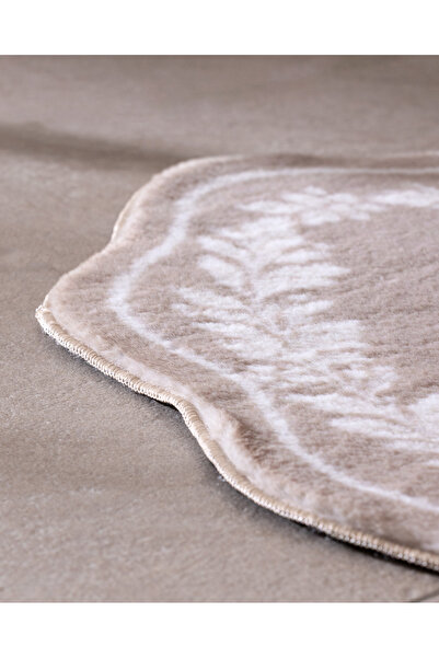 Madame Coco Viremont Bath Mat - Beige