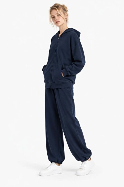 HAKKE Oversize Zippered Top and Bottom Set