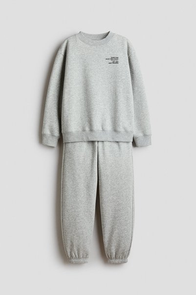 H&M 2 Parçalı Yazı Motifli Sweatshirt Set