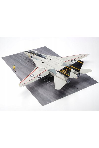 TAMIYA 1/48 F-14A Tomcat cu catapultă |   Model 61122