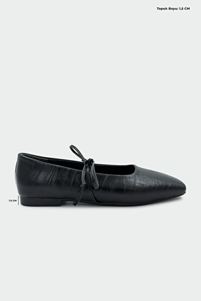 LAMİNTA Fross Lacing Detailed Black Metallic Leather Women's Flat Ballerinas