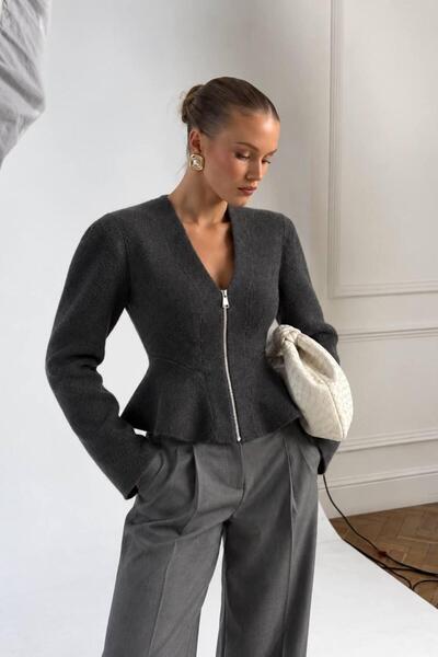 Cymora Valenne Peplum Knitwear Cardigan – Women's V-Neck Zippered Fit-Cut Lon...