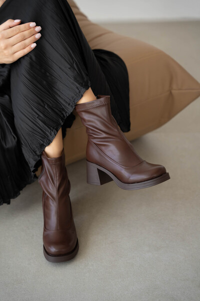 selin shoes Cizme și botine - Maro - Casual