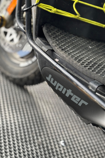 Banxtre Badge Sticker & Glow-in-the-dark Strip - Gray