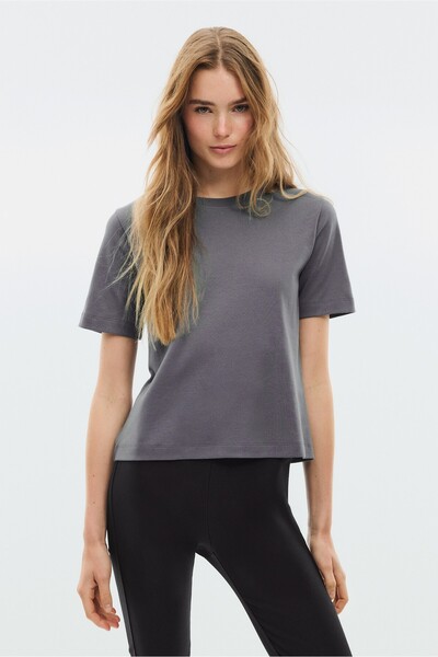 Stradivarius B01 Basic regular fit kalın t-shirt