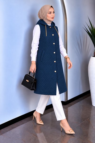 unika boutique سترة نسائية طويلة مبطنة باللون الأسود مع أزرار ذهبية