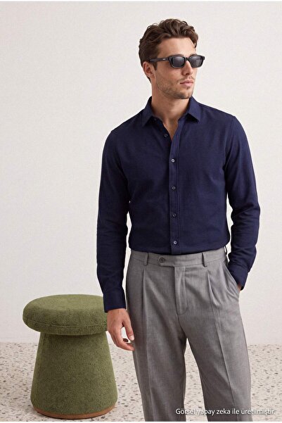 Trendyol Kollektion Marineblaues, saisonales Herrenhemd aus 100 % Baumwolle O...