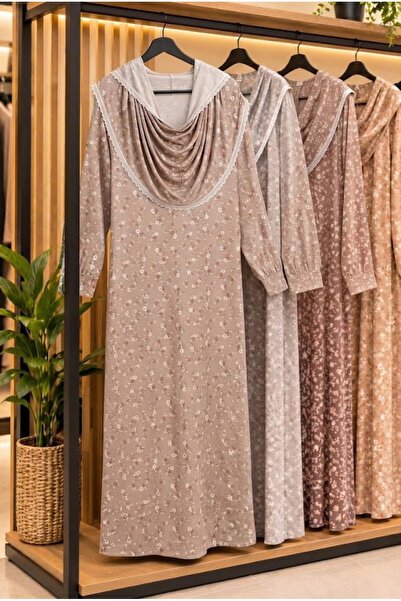 Bej Çiçek Desenli Dantel Detaylı Kapüşonlu ve Eşarplı Namaz Elbisesi