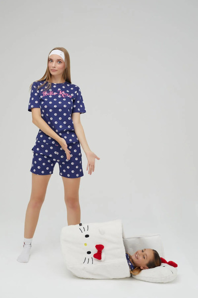 Hello Kitty Lisanslı Kısa Kollu Şortlu Lacivert Pijama Takımı