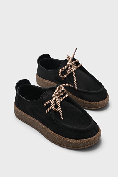 Capone Outfitters حذاء بيسى النسائي بدون كعب