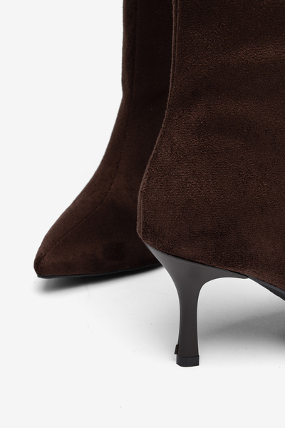 guijarro Women's Bitter Brown Suede Pointed Toe 7 cm Heeled Zippered Boots