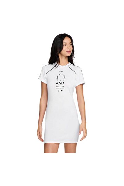 Nike Γυναικείο Αθλητικό Φόρεμα Κοντομάνικο XS