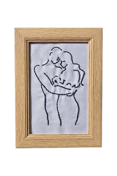 suflet si casa decor Tablou Brodat Familie cu Bebeluș – Lucrat Manual – Ramă ...
