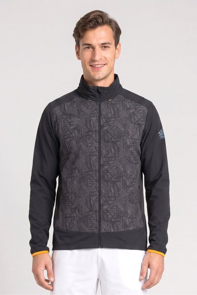 UMBRO Men Sportswear Fit Long Sleeve Training Jacket, Multicolor