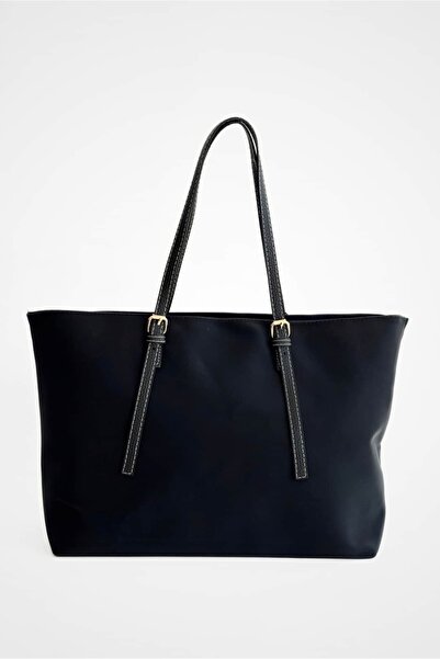 Yuka Atelier Tiana Waterproof Shoper Bag with Adjustable Handle Detail