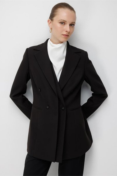 Mizalle Siyah Kruvaze Blazer Ceket
