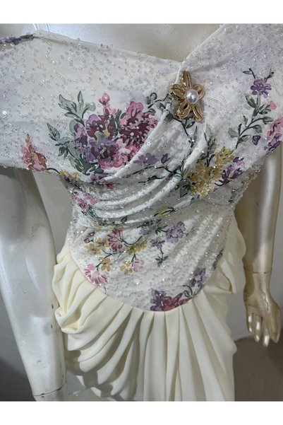 tasmim kian Off-Shoulder Long Evening Gown with Floral Embroidery on the Bust and Draped Skirts (Draped)