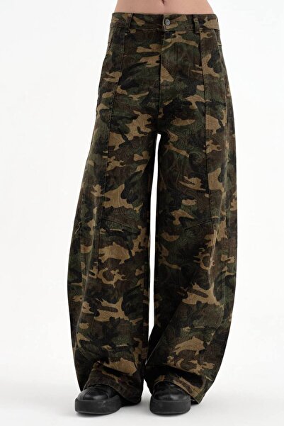 tw3 Women's Camouflage Fabric Print Detailed Balloon Fit Design Trousers