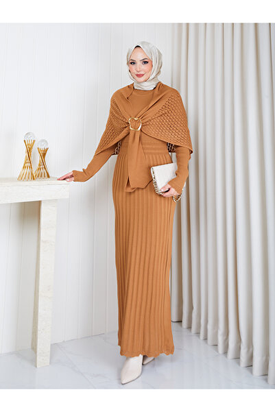 EFSUN MODA Women's Cloak with Pleated Detail and Brooch Detail Long Knitted D...
